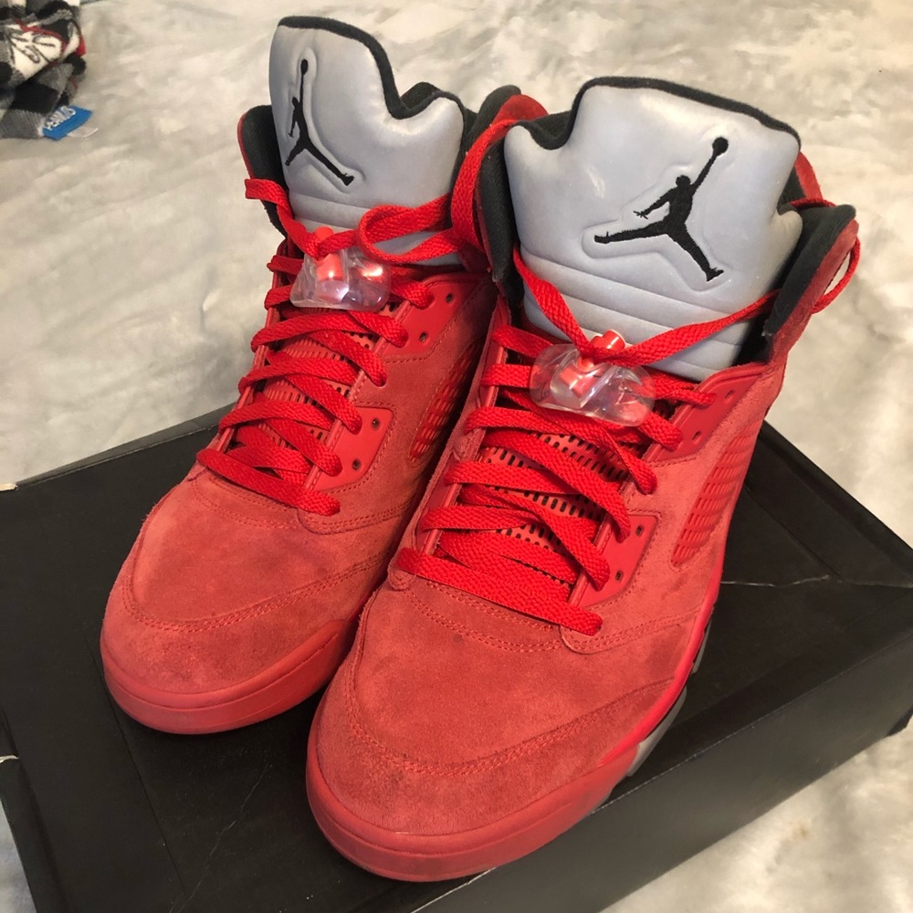 Jordan Retro 5 Red Suede 2017